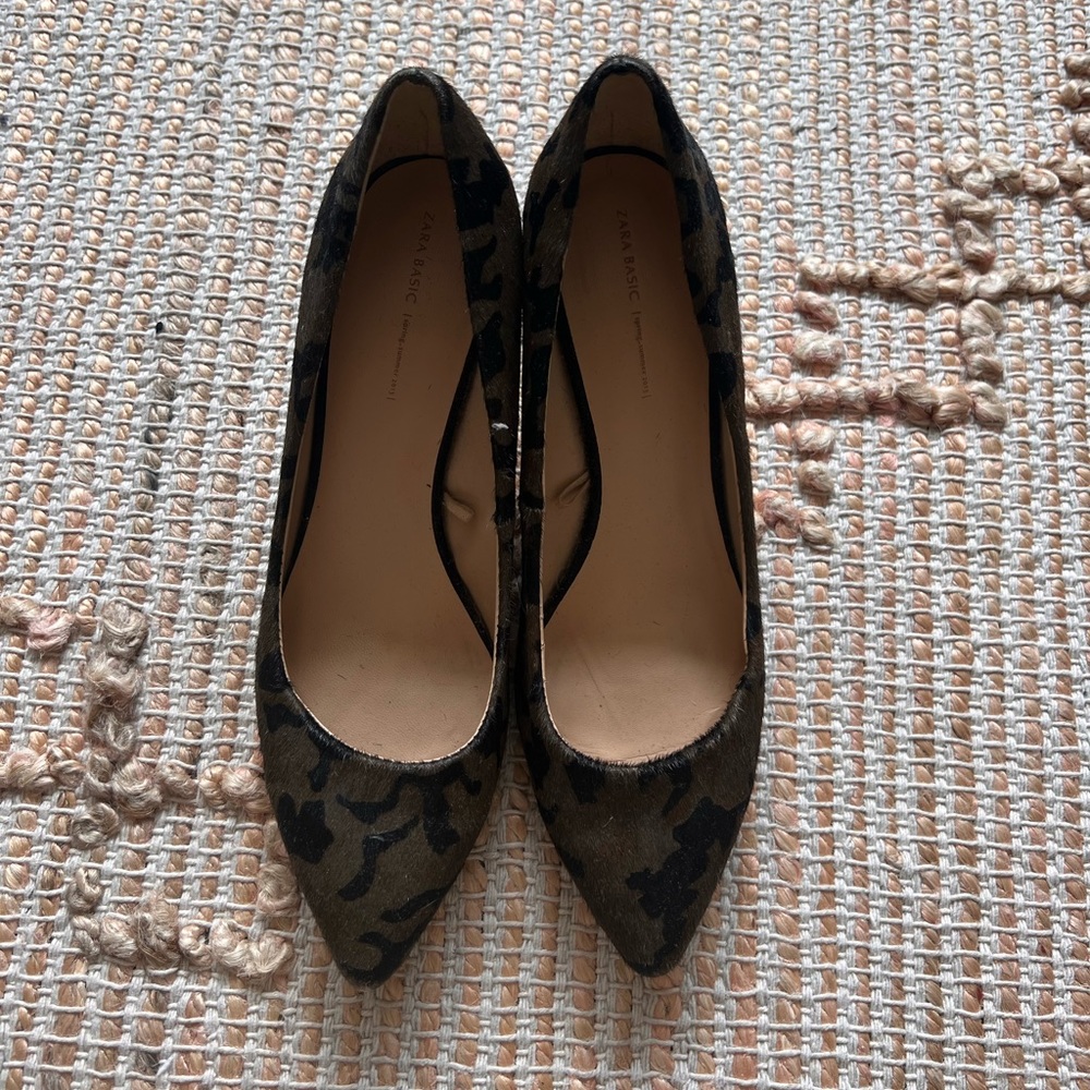 Zara Camo Camouflage Pony Hair Shoe Pumps  kitten Heels Size US 38